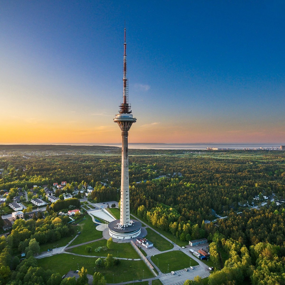 TALLINN TV TOWER (Tallin) - Qué SABER antes de ir (2025)