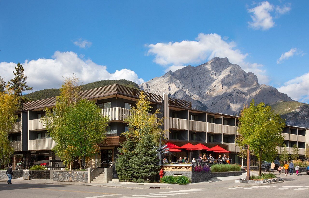 BANFF ASPEN LODGE (AU$244): 2023 Prices & Reviews (Canada) - Photos of ...