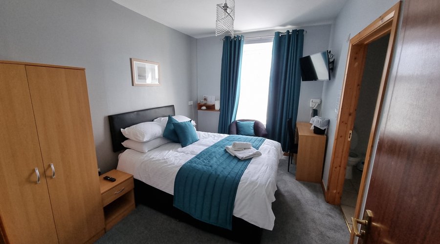double ensuite
