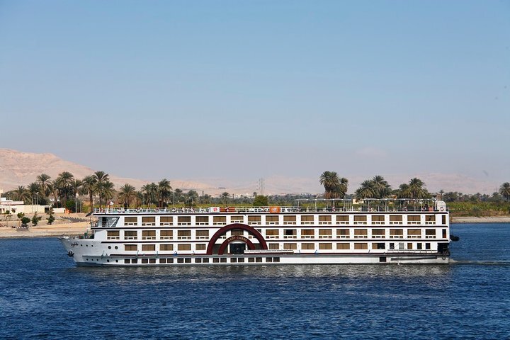 2024 (Aswan) 4-Day Private Luxor and Aswan Nile Cruise