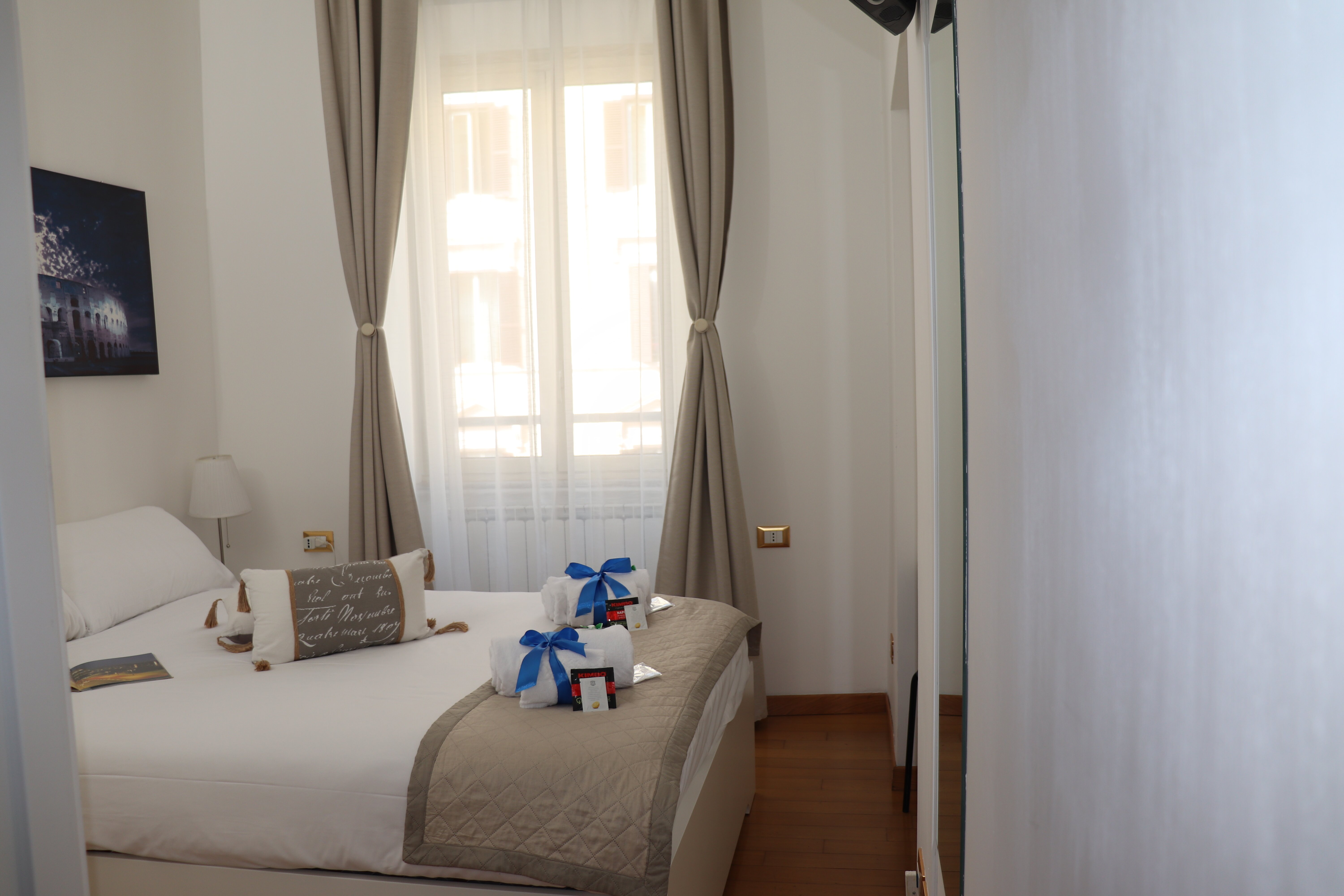 B&B GAUDIUM COLOSSEO - Updated 2024 Prices & Reviews (Rome, Italy)