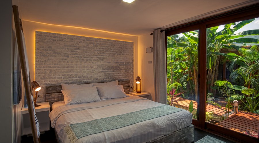 Garden view room