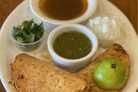 La Luz Cantina