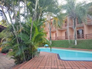 Piscina e praia
