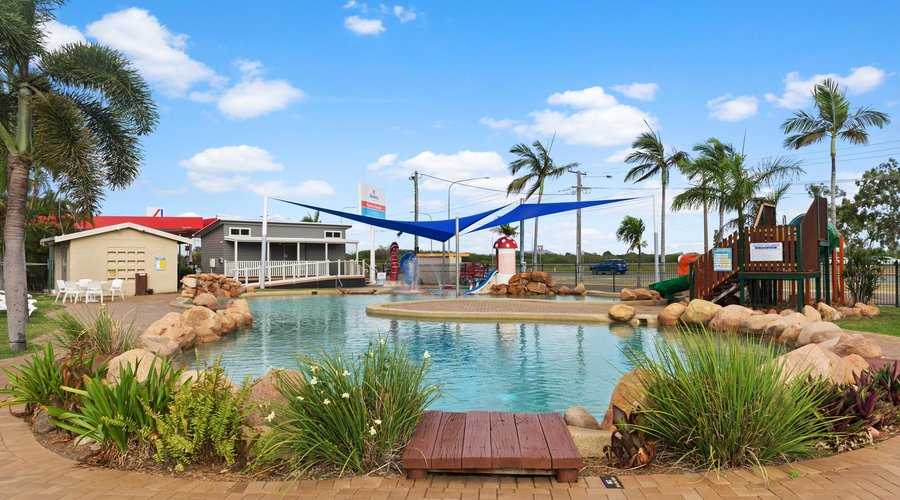 Resort-Style Pool