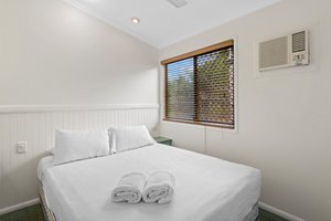 Room & Suite