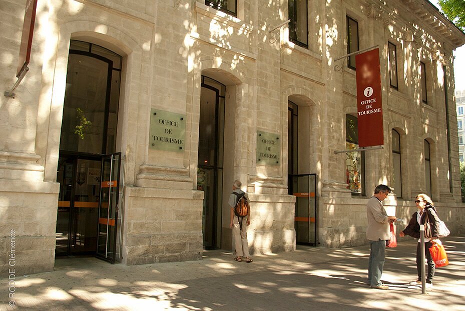 tourism office in avignon