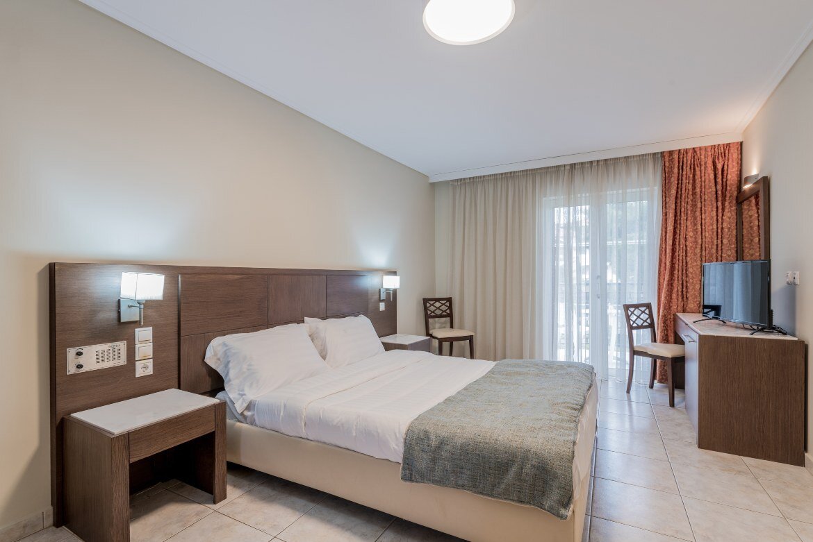 Katerina palace hot sale hotel argassi thomson