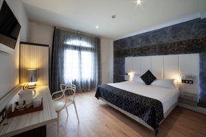 Habitación y suite
