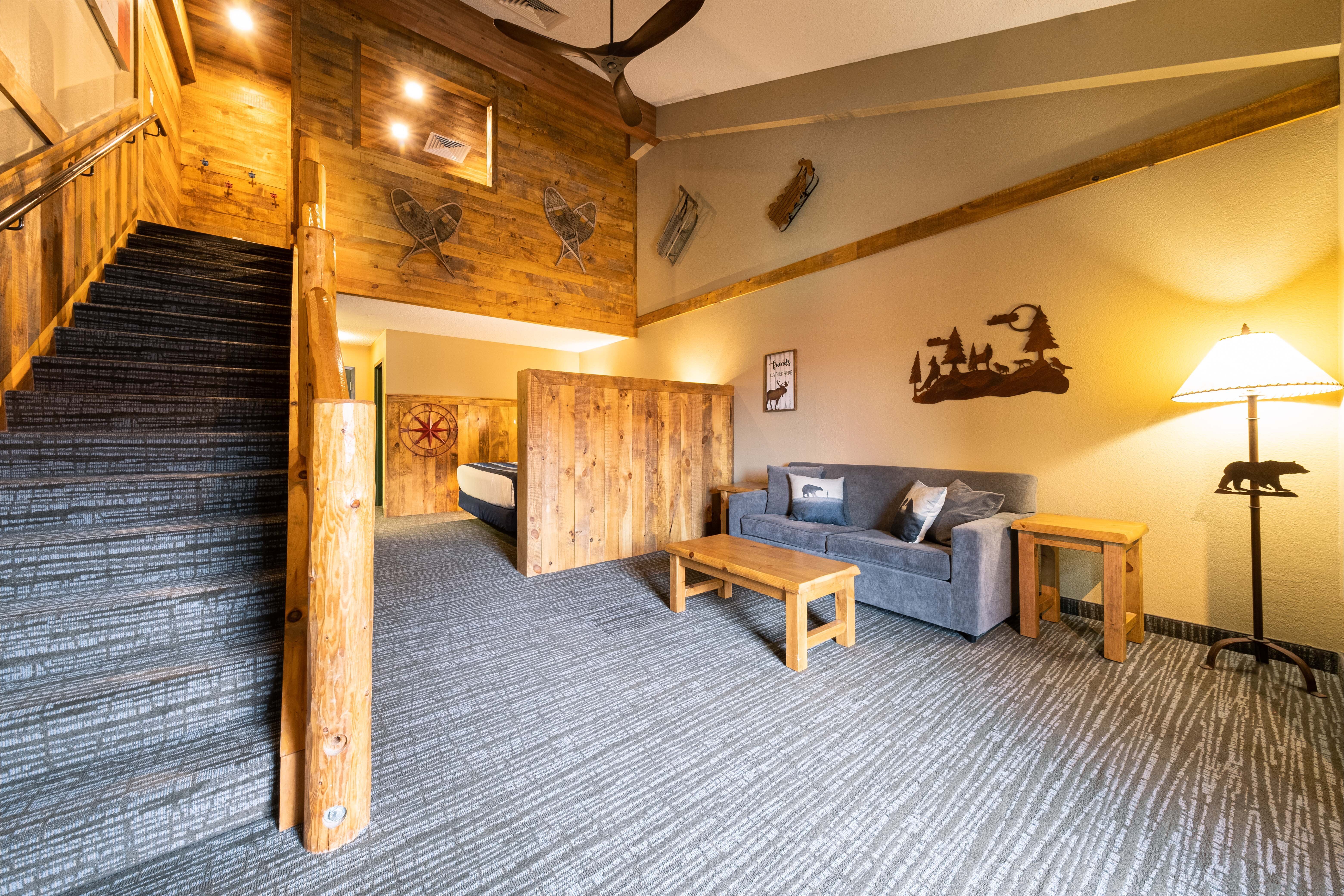 Great Wolf Lodge 2 Bedroom Suite Www Resnooze Com   Woodland Loft Fireplace 