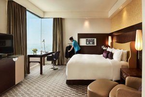 Room & Suite