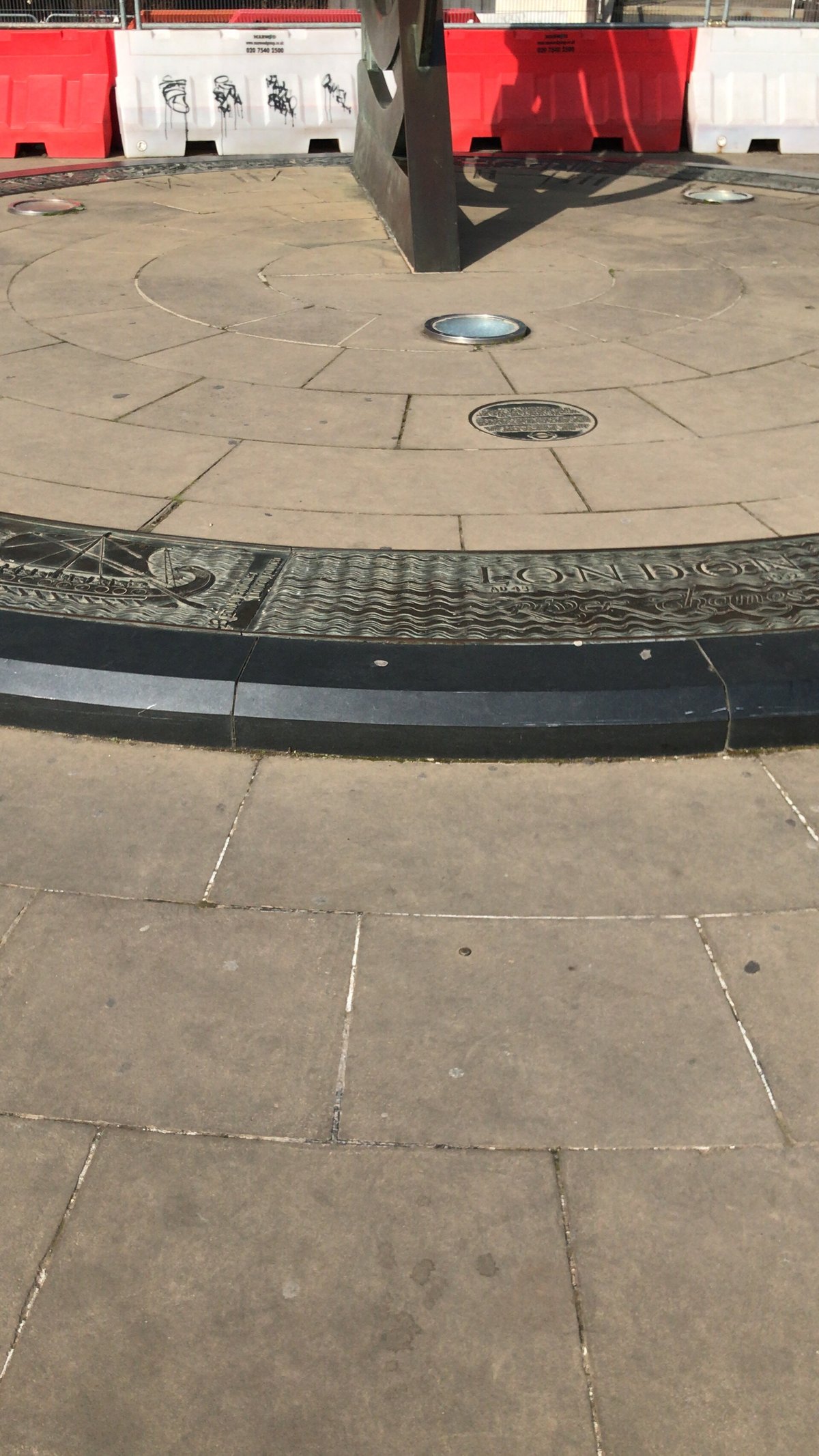 Sundial At The Tower Hill Underground Station (London) All You Need to Know BEFORE You Go