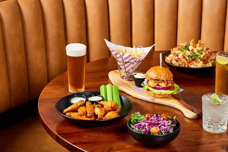 TGI Fridays Sunshine Plaza, 마루치도르 - 레스토랑 리뷰 - 트립어드바이저