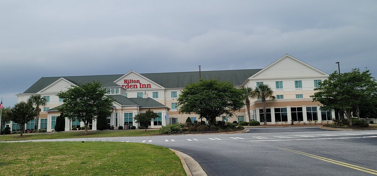 restaurants near hilton garden inn daphne al