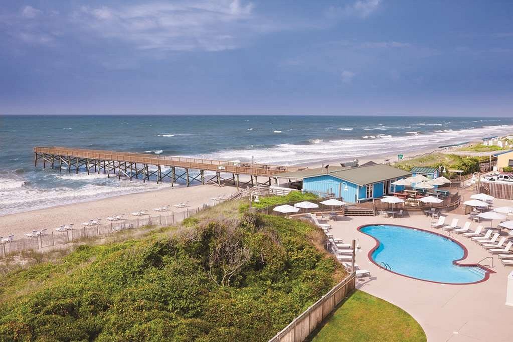 DoubleTree by Hilton Hotel Atlantic Beach Oceanfront, hotel em Morehead City