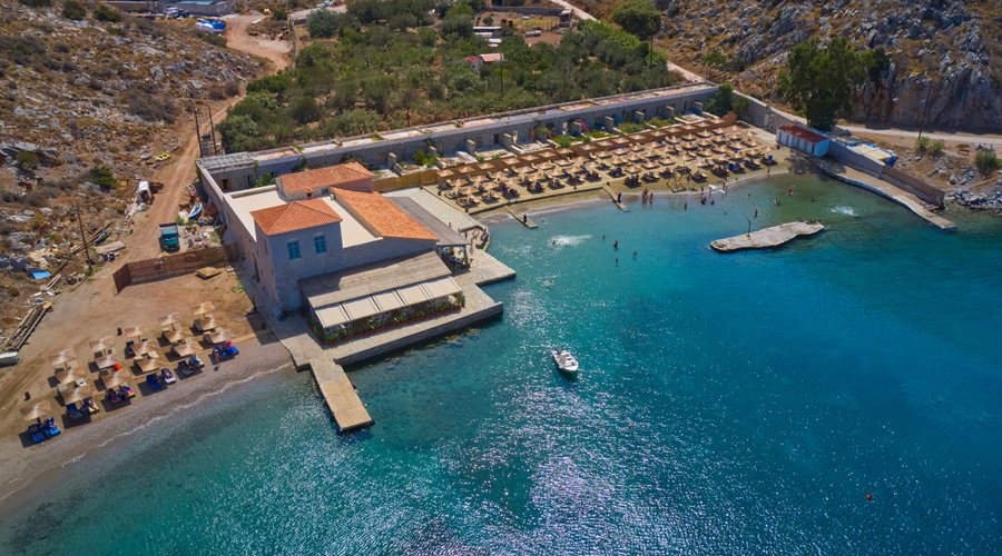 ΜΑΝDRAKI BEACH RESORT HOTEL