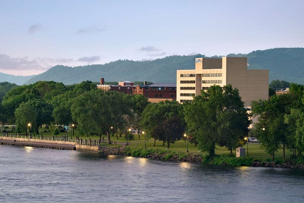 RADISSON HOTEL LA CROSSE 101 1 1 3 Updated 2024 Prices