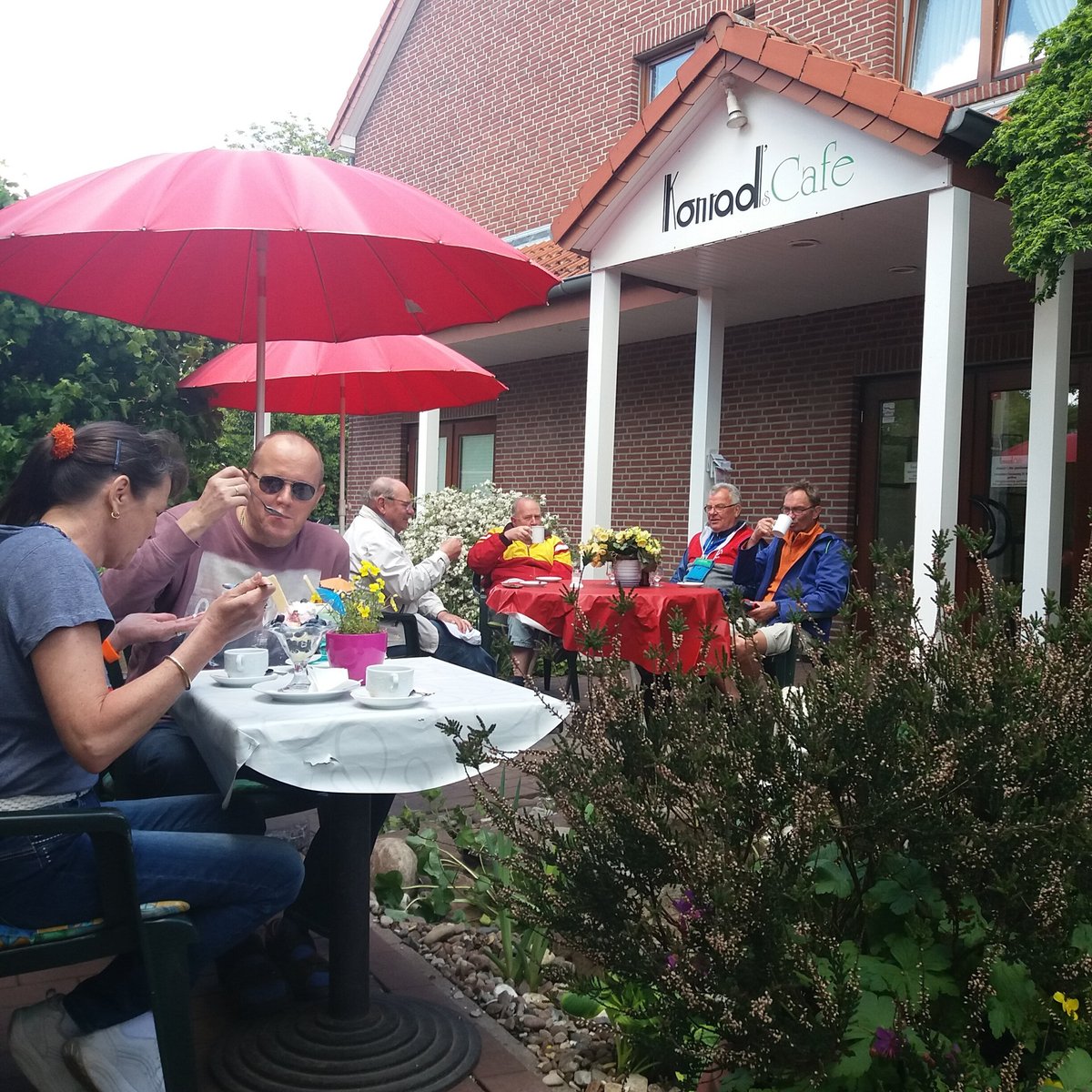 KONRAD'S CAFE, Burgwedel Restaurant Reviews, Photos & Phone Number