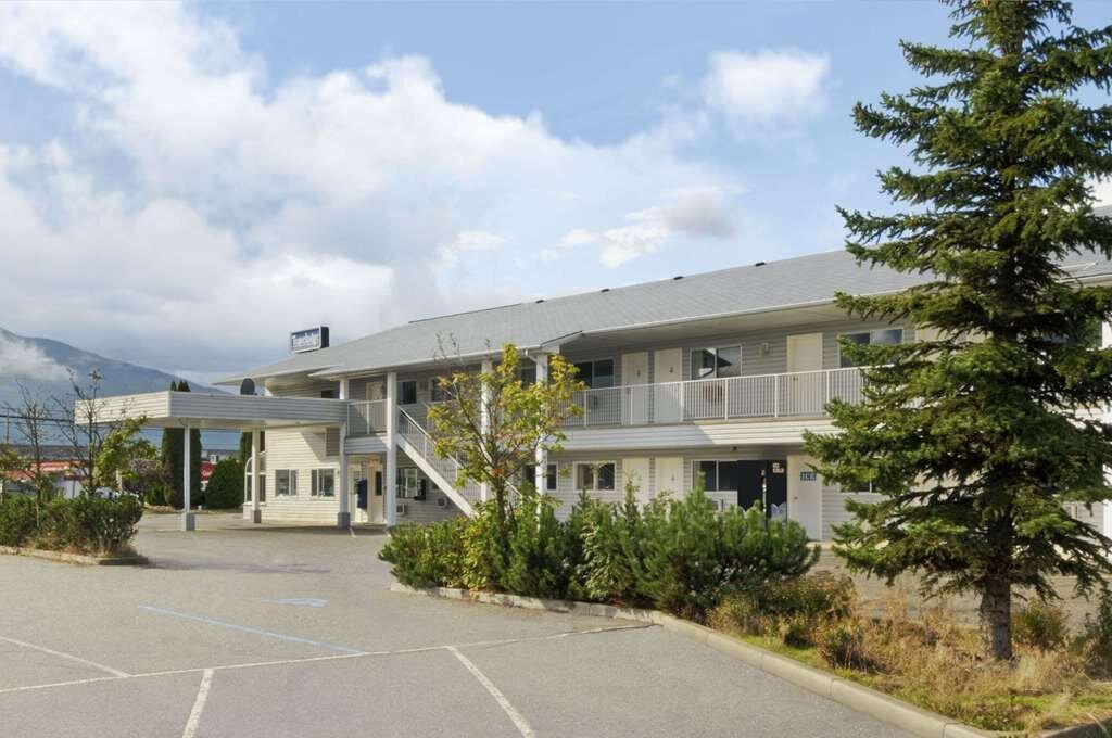 Salmon Arm Motels