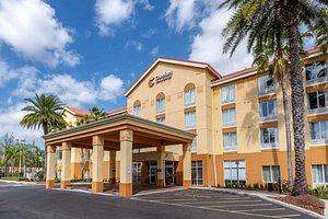 Comfort Inn & Suites Orlando North in Sanford, image may contain: Hotel, Inn, Resort, City