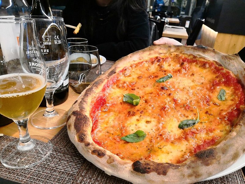 Catania - Pizzeria Giò - Da asporto: 1 teglia di margherita + 1 bevanda +  patatine