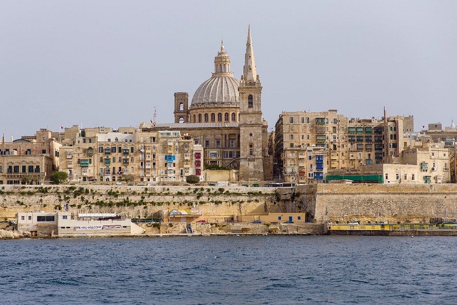 self guided tour valletta