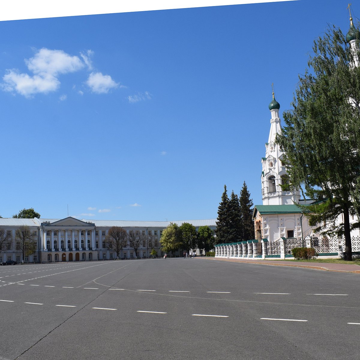 Советская площадь ярославль. Bogolavyenskaya Square Ярославль.