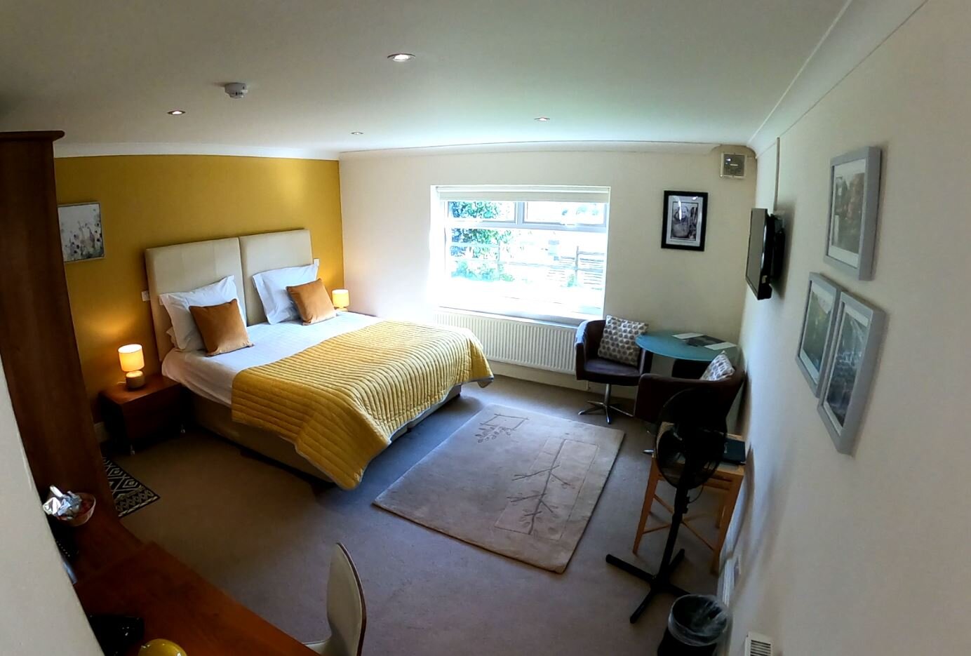 SLEEP LODGE - Updated 2022 Reviews, Price Comparison (Bakewell)