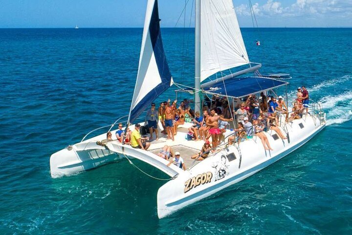 luxury catamaran punta cana