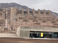 Ruinas de Huanchaca - #ElMuseoATuCasa El Crisol era un recipiente de  material refractario que sirve para fundir un metal a temperaturas muy  altas. Estaba ubicado en la parte inferior de los hornos