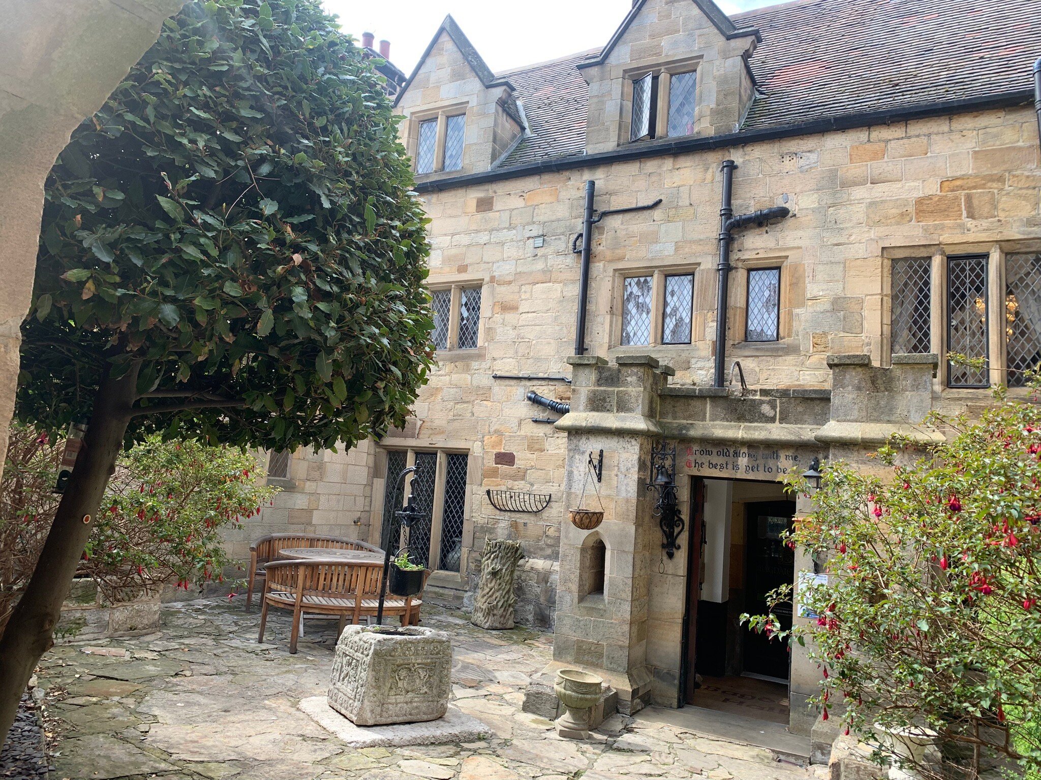 BAGDALE HALL HOTEL (Whitby, Inghilterra): Prezzi 2022 E Recensioni