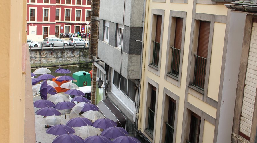 Vista desde la habitación. Centro de Luarca.