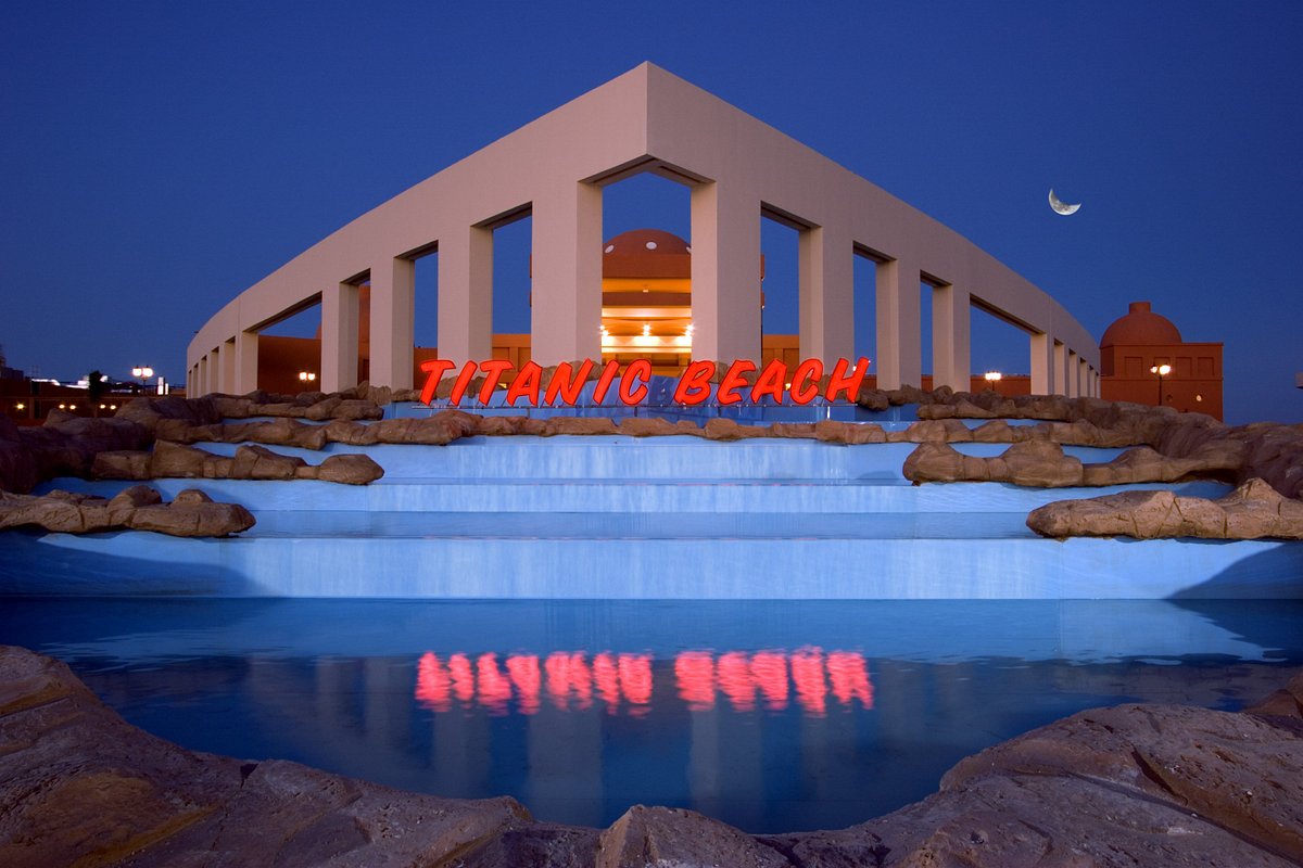 Titanic Beach Spa &amp; Aqua Park, hotell i Hurghada