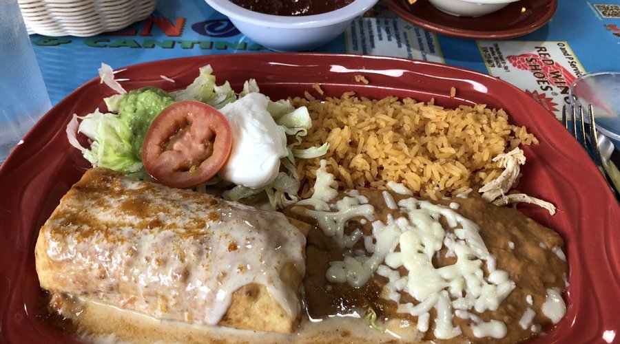 Muchos Bueno's Mexican Grill