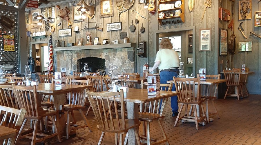Cracker Barrel