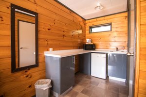 Room & Suite