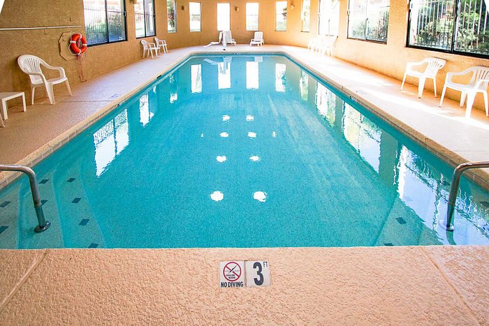 sedona hotel indoor pool