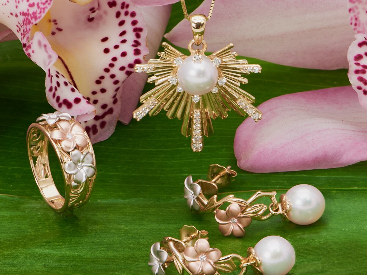 Plumeria Akoya White Pearl Ring in Rose, White, Yellow Gold Diamonds 9- Made in Hawaii