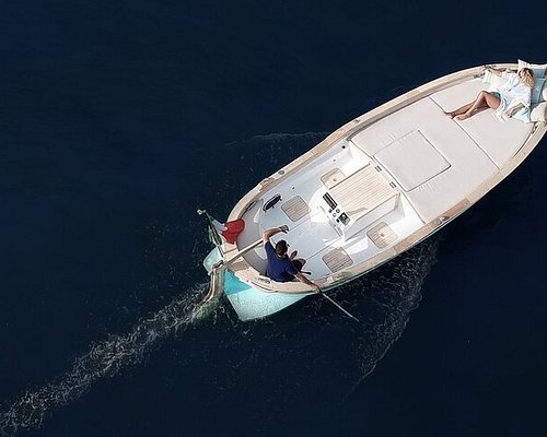 boat tours from genova