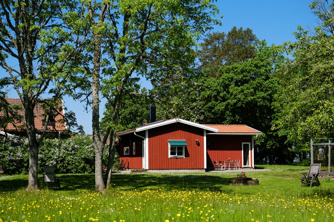 TROLMENS BED & BREAKFAST - B&B Reviews (Hallekis, Sweden)