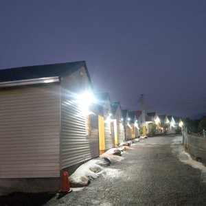 全新獨棟木屋,住宿環境優,停車方便