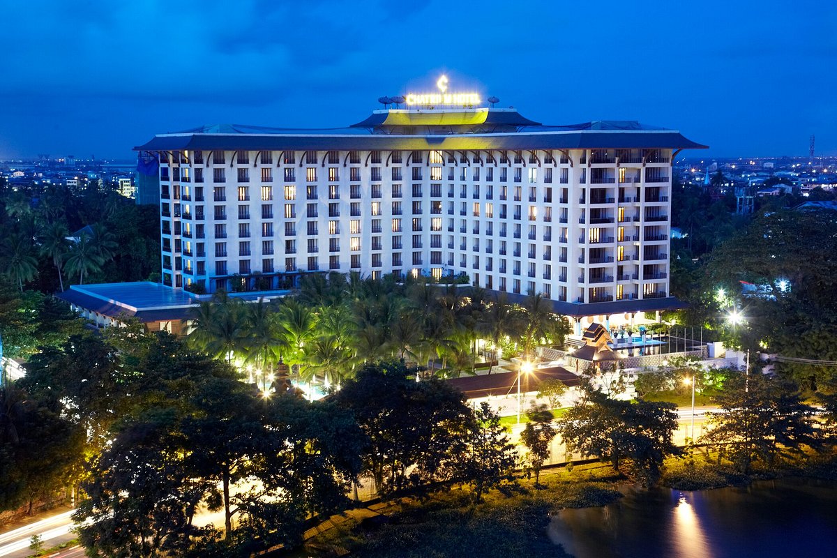 Chatrium Hotel Royal Lake Yangon, hotel in Yangon (Rangoon)
