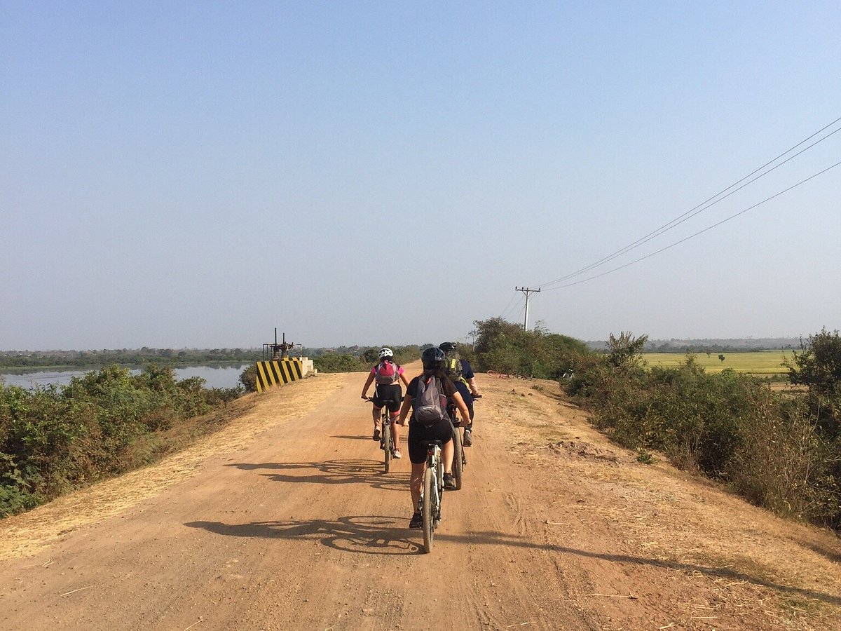 battambang bike tour