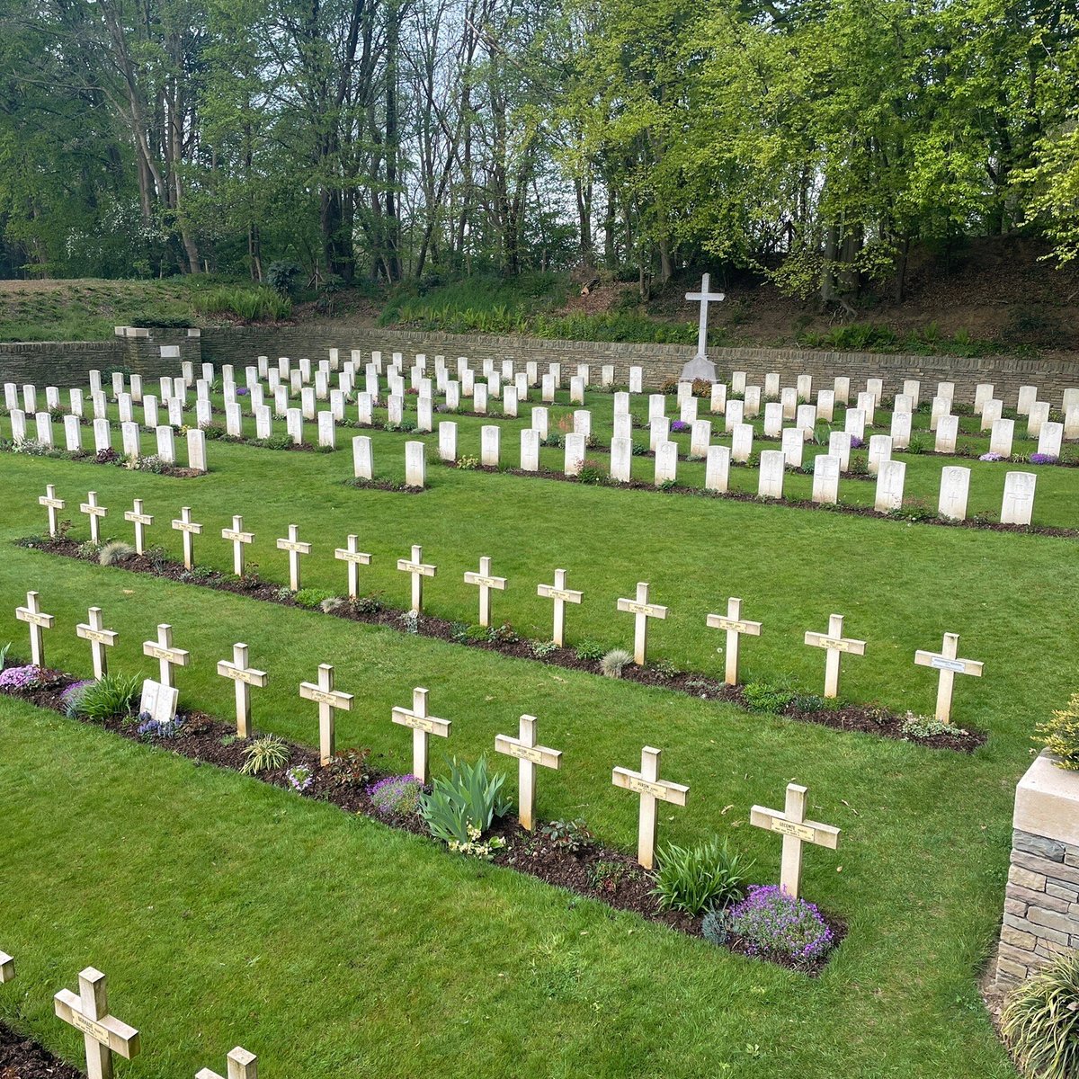 Mont Noir Military Cemetery (Saint-Jans-Cappel) - 2022 Lo que se debe ...