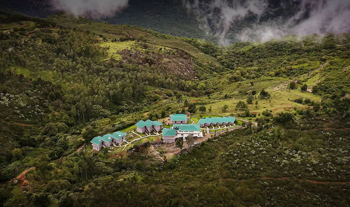 nilgiri hills resorts