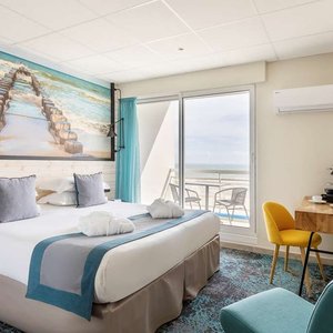 Superior sea view room