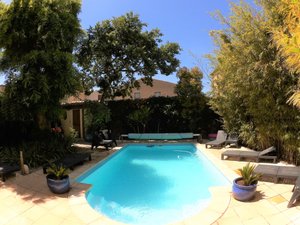 Piscina e praia
