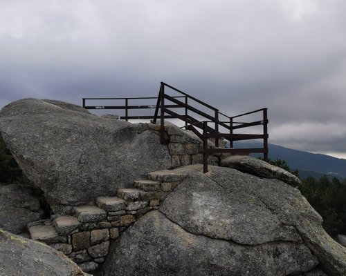 Смотровая площадка Утсиктен вершина Гауларфьелле Gaularfjellet