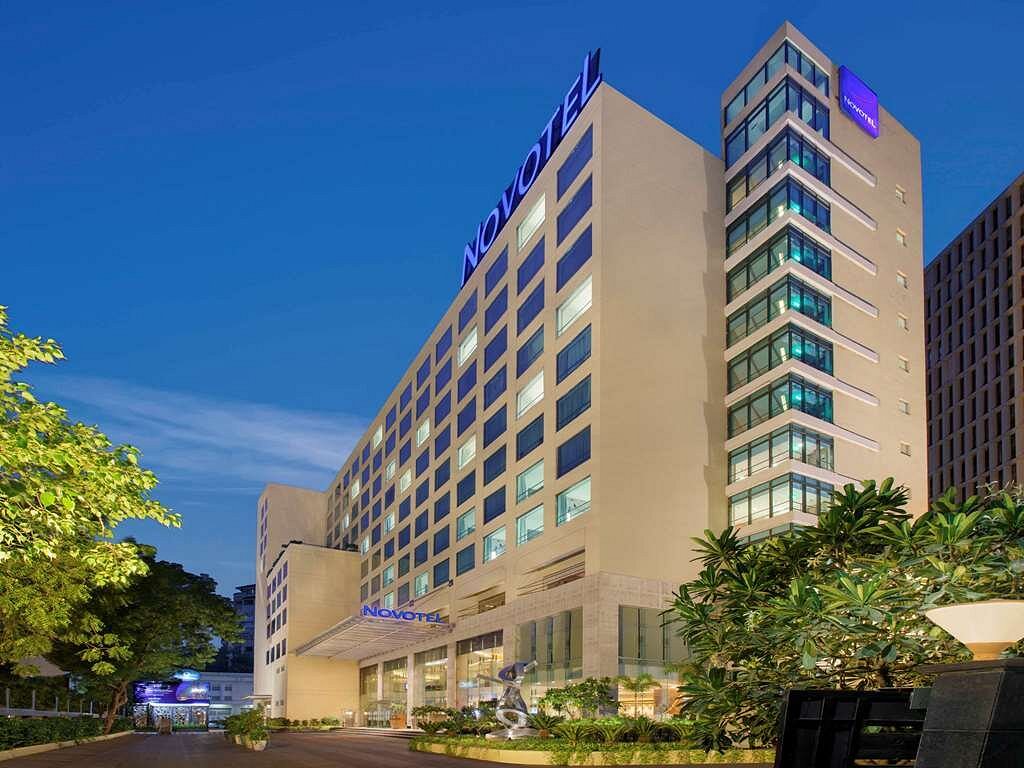 Novotel Ahmedabad Hotel, hotell i Ahmedabad