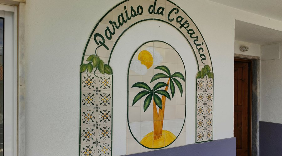 Enseigne, Entrée Villa Paraiso